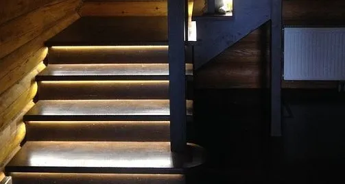 Светодиодная подсветка лестниц